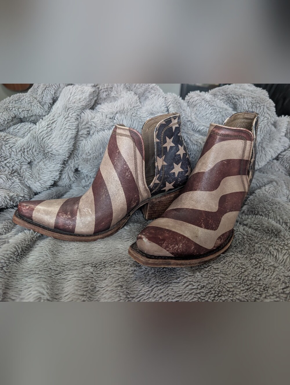 Ariat Women's Dixon Old Patriot Fashion Booties - Snip Toe - Picture 8 of 8